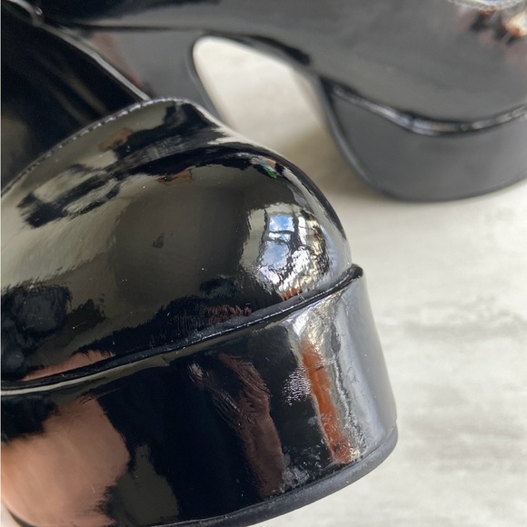 ELLIE Shoes - Picture 7 of 14